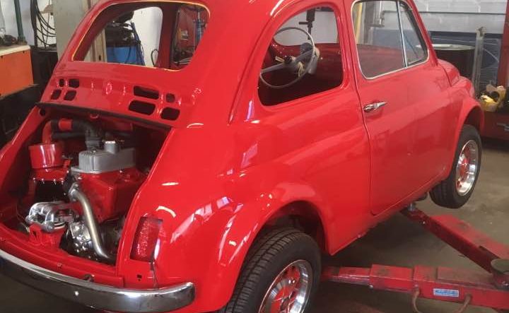 Lavori su FIAT 500 d'epoca